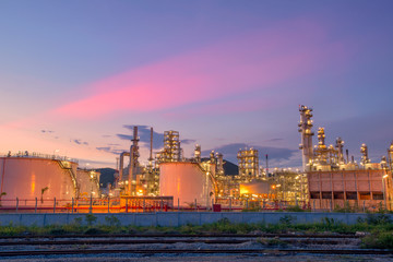 Obraz premium Oil refinery industry