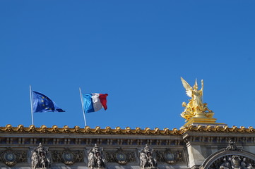 Dach der Opéra Garnier in Paris