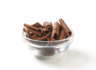 Milk chocolate curls