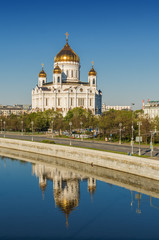 Fototapeta na wymiar Morning panoramic view of Moscow Cathedral of Christ the Savior, Moskva river and embankment from Bolshoi Kamenny bridge in Moscow, Russia.