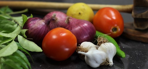 masala - onion , lemon , curry leaf , green chilly 