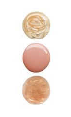 farbige Klekse aus Nagellack