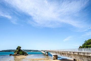 Fototapeta premium 古宇利大橋 沖縄