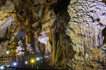 Paradise cave Bo Trach, Quang Binh, Vietnam