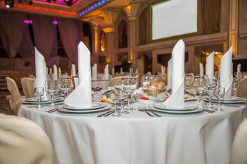 сервировка для банкета 