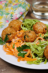 Spaghetti with cheese and meatballs