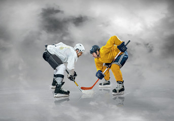 Ice hockey player on the ice, outdoors