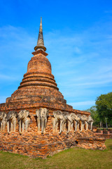 Fototapeta premium Wat Sorasak Temple at Sukhothai Historical Park, a UNESCO World Heritage Site in Thailand