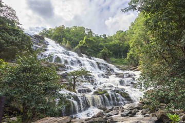 Fototapeta na wymiar Waterfalls in Thailand.