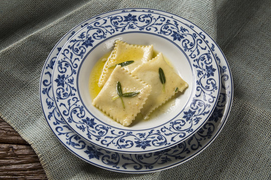 Tortellini with white sauce - Tortei