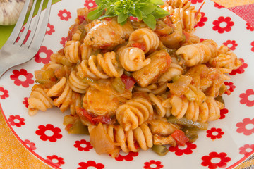poêlée de pâtes et poulet