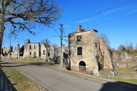 Oradour-sur-Glane.