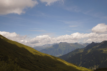 Fototapeta premium Blick über das Montafon in Österreich