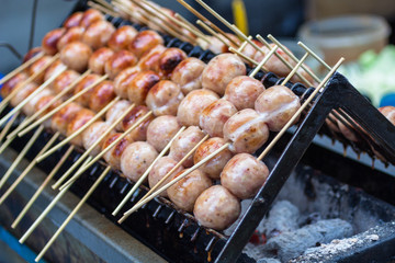 炭焼きソーセージ　