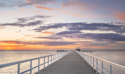Obraz premium Atardecer en la playa / Sunset at beach