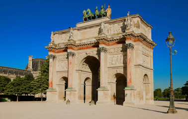 Fototapeta na wymiar The Triumphal Arch of Carroussel in Paris, France.