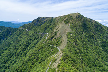 瓶ヶ森（かめがもり）　空撮