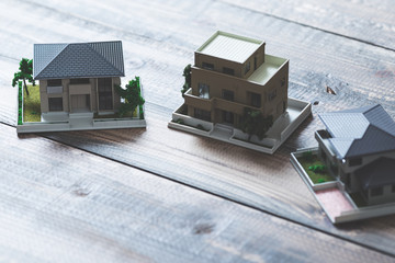 家イメージ 木目の板