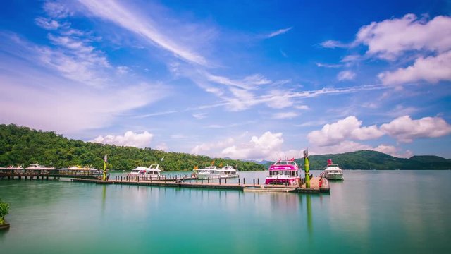 Time Lapse - Beautiful View of Yi Da Shao Wharf, Sun Moon Lake, Taiwan 4K