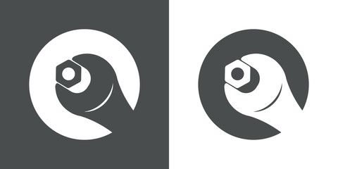 Icono plano circulo con llave con tuerca gris y blanco