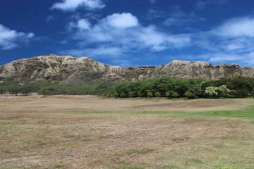 ダイヤモンドヘッド火口からの風景