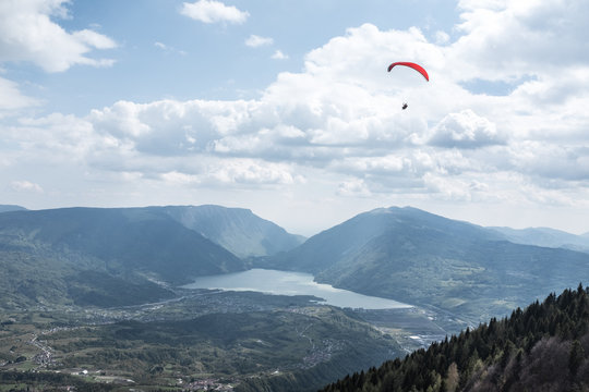 Volando in solitaria
