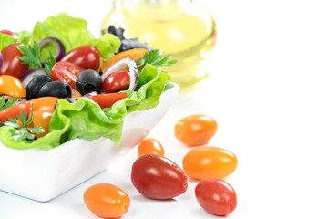 Fototapeta na wymiar Healthy and fresh vegetable salad