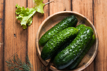 Whole cucumbers, lettuce