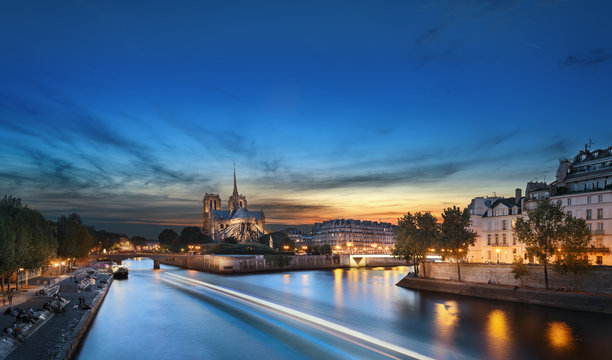 Fototapeta Notre Dame de Paris, France