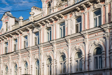 Fototapeta premium the architecture in the old district of the city