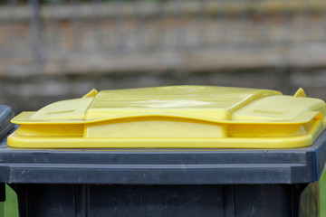 Gelbe Tonne Müllabfuhr Müll Plastikmüll