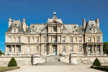 Fototapeta na wymiar The famous historical castle of Maisons Laffitte, near Paris, France.