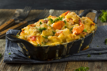 Homemade Lobster Macaroni and Cheese