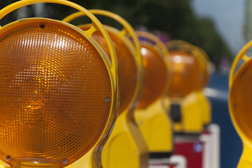 Warning light at road construction side