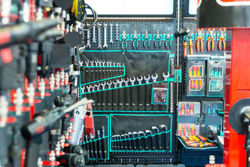Mechanical tools for auto service and car repair