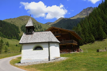 Unterstaller Alm, Osttirol, Kirche, Kapelle, Gasthaus, Villgrater Berge, Alm, Almhütte, Berg, Weg,...