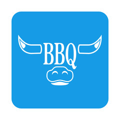Icono plano BBQ en cabeza toro en cuadrado azul