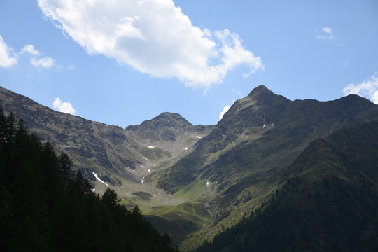 Fototapeta Holzzaun, Steinzaun, Mauer, Pfannspitze, Plattetörl, Steinmauer, Wetter, Berg, Tal, Osttirol, Lienz, Villgraten, Stallertal