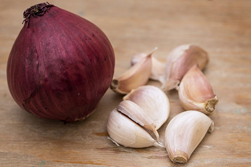 Red onion and garlic
