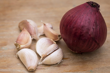 Red onion and garlic