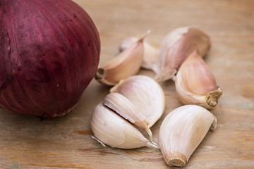 Red onion and garlic