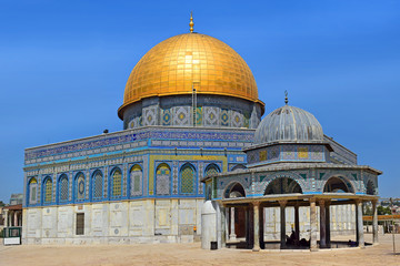 Fototapeta na wymiar Dome of the Rock and Dome of the Chain at Temple Mount, Old City of Jerusalem