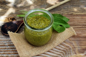 Pesto