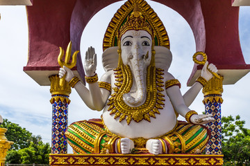 Wat Plai Laem Samui