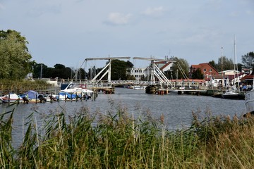 Fototapeta na wymiar Klappbrücke Greifswald-Wieck