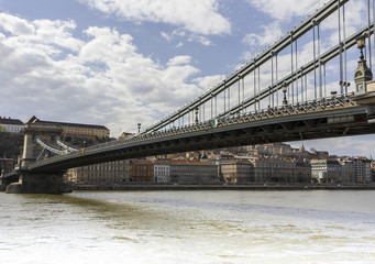 Fototapeta premium Wełtawa i mosty w Pradze