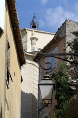 Gordes,classé plus beau village de France en Provence dans le Vaucluse