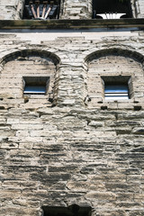 Fototapeta na wymiar stone wall of medieval palace in Avignon city