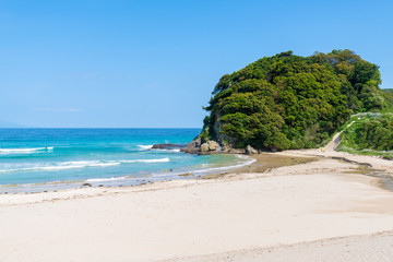 Fototapeta na wymiar Shirahama Beach in Shimoda, Japan
