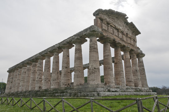 Paestum: Athena Greek temple